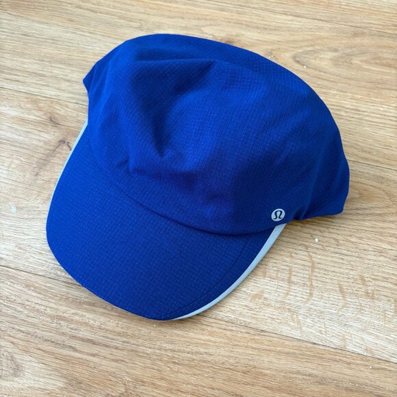 Lululemon Athletic Fast & Free Running Hat WovenAir Larkspur NWT Size S/M - Picture 1 of 6